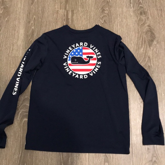 Vineyard vines long sleeve shirt - Picture 1 of 1